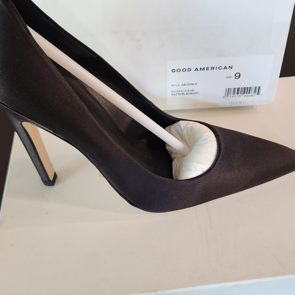 GOOD AMERICAN 🖤 The Icon Pointed Toe Pump - Black Satin - Size 9 - Picture 8 of 8